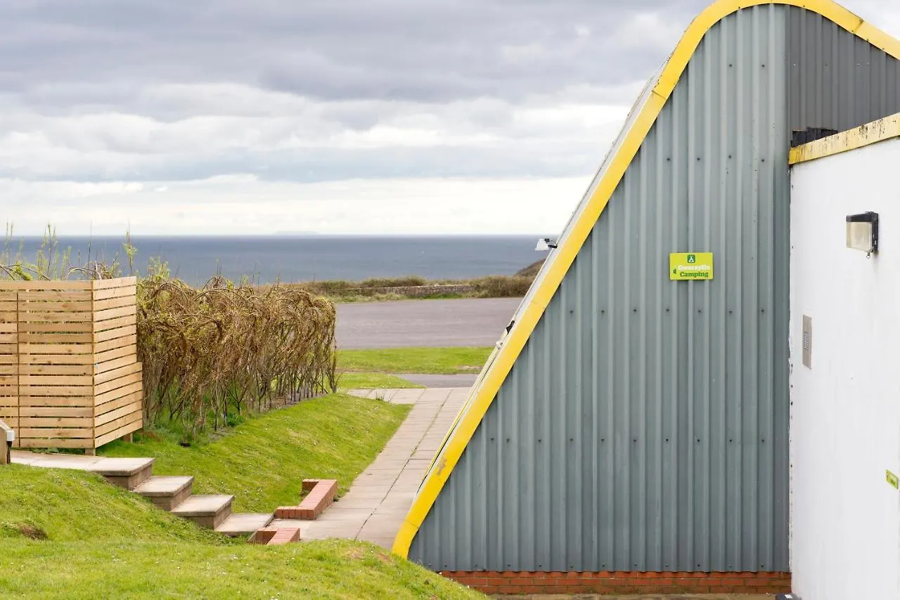 Yha Manorbier Hostel *
