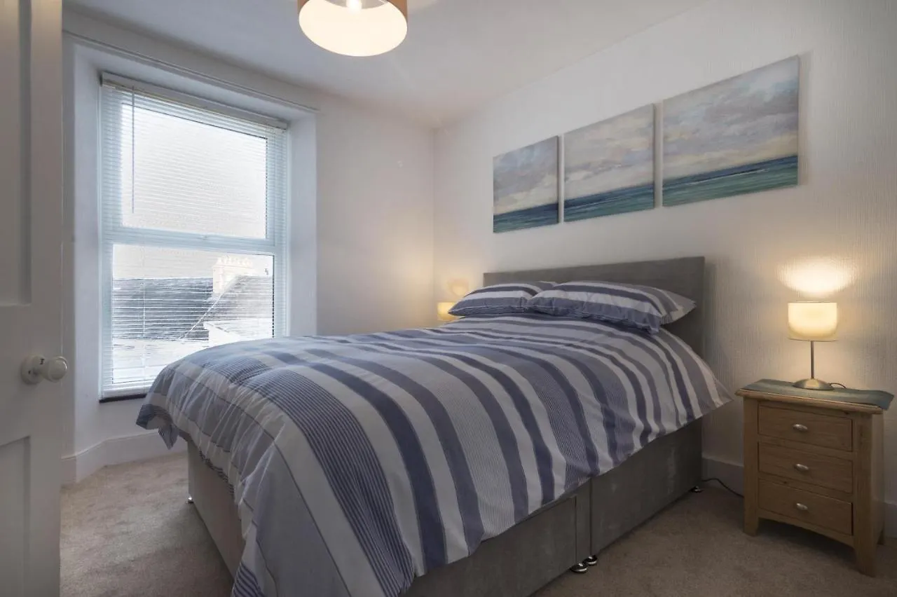 Sandy Retreat - 3 Bedroom - Holiday home *