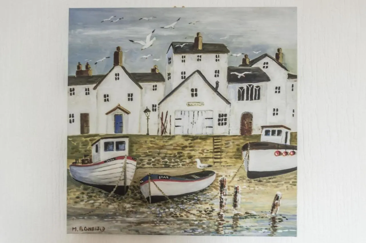 Sandy Retreat - 3 Bedroom - Tenby