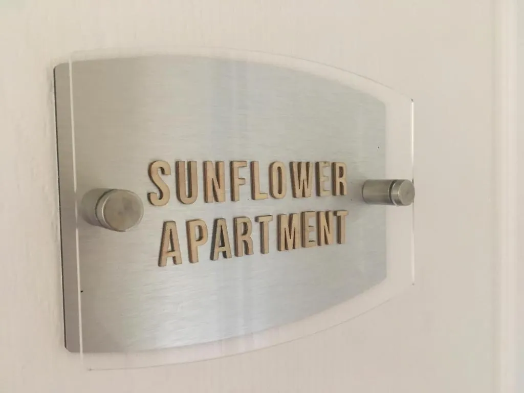 Sunflower Apartment, Family Near In Pembrokeshire Tenby