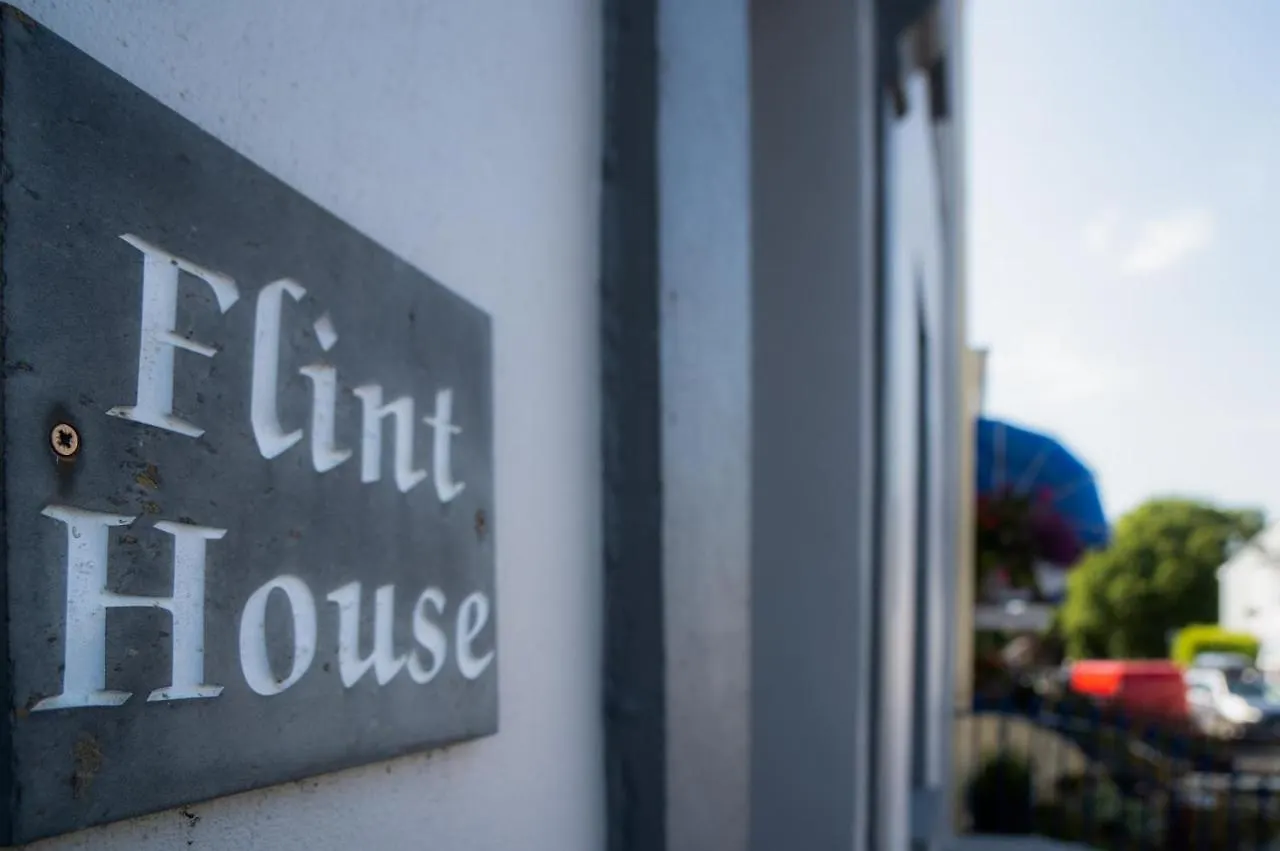 Flint House - 2 Bedroom - Apartment
