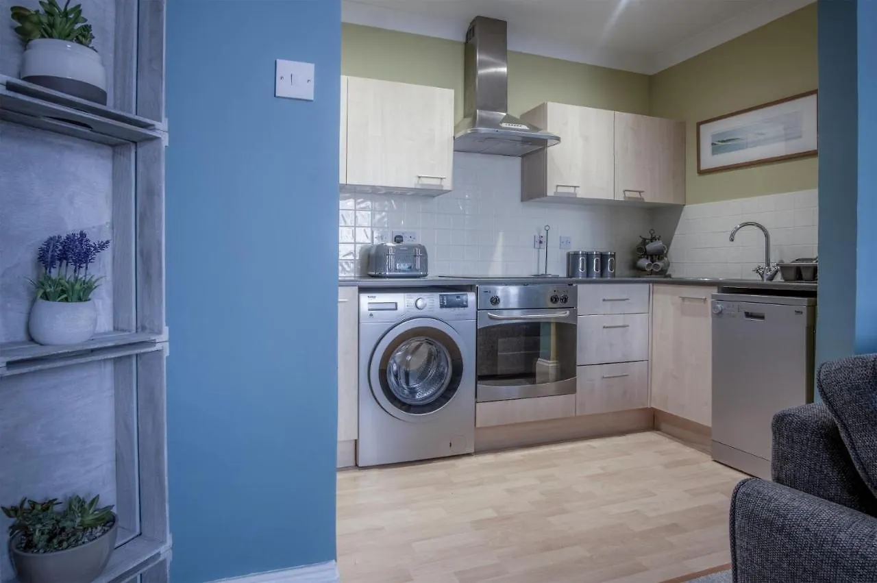 Flint House - 2 Bedroom -