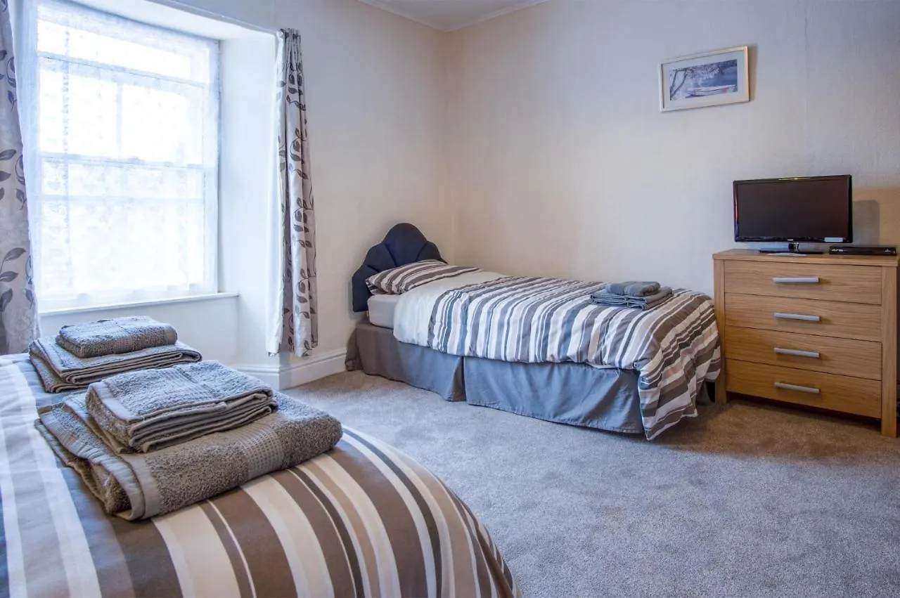 アパート Dragons Den - 2 Bedroom - *