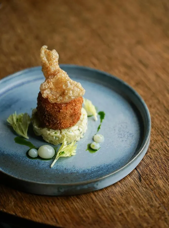 호텔 Abbey And Restaurant 4*
