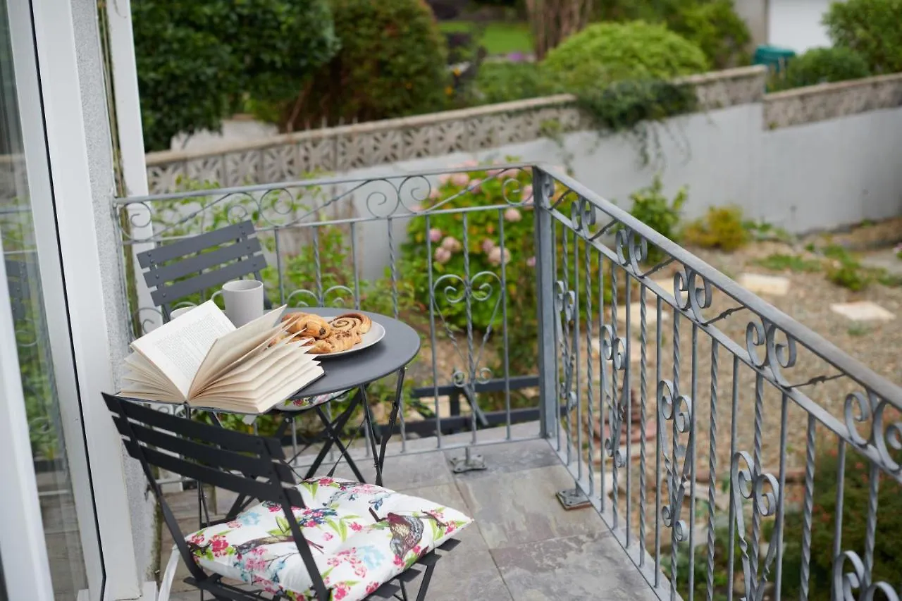 펜션 Sea Gem- Beautiful Family With Stunning Sea Views & Garden