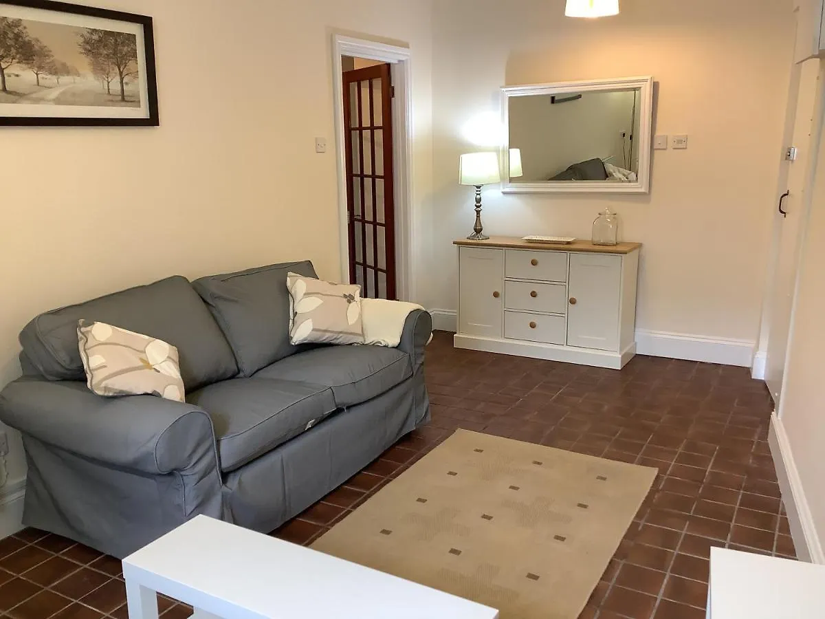 1 - Bed Ground Floor Διαμέρισμα *