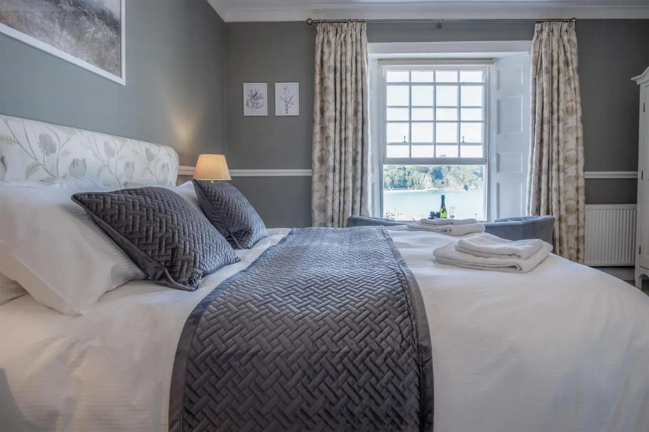 Holiday home Gwynne House - 6 Bedroom Luxurious - Harbour Tenby