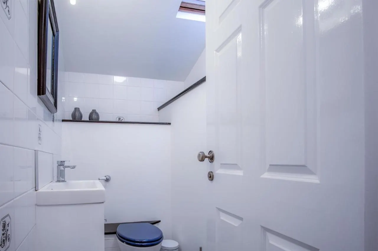 Gwynne House - 6 Bedroom Luxurious - Harbour Tenby