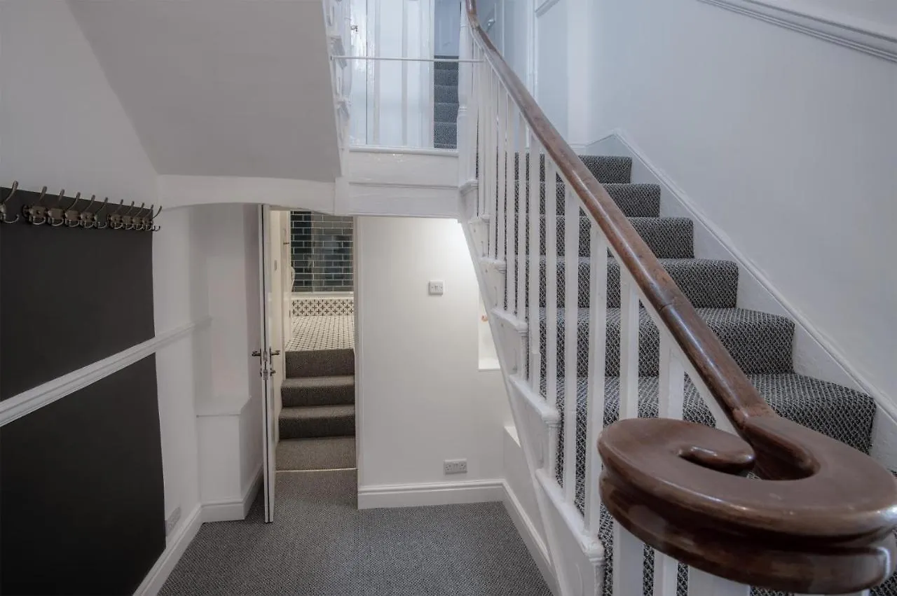 Gwynne House - 6 Bedroom Luxurious - Harbour
