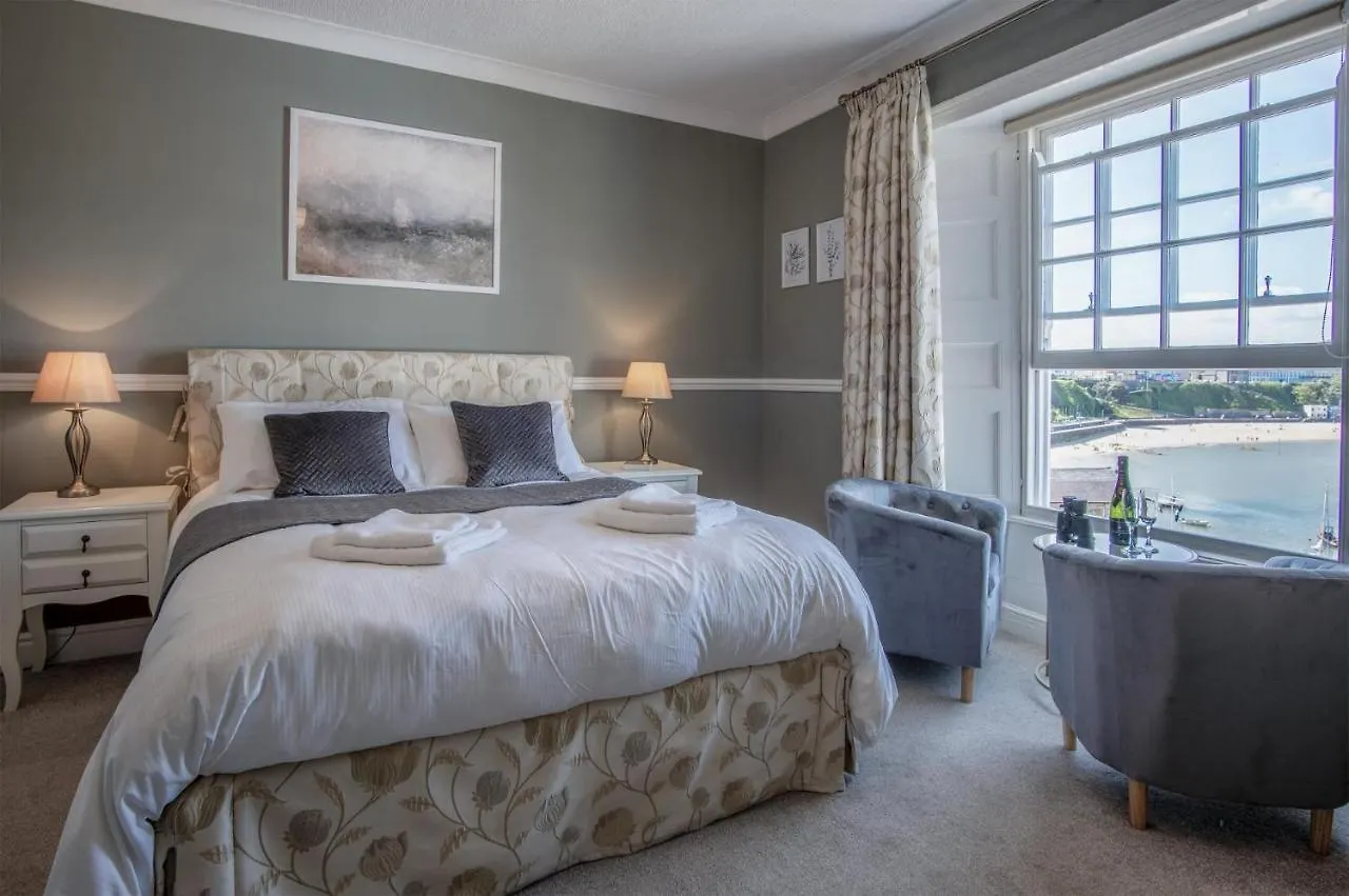 Holiday home Gwynne House - 6 Bedroom Luxurious - Harbour Tenby
