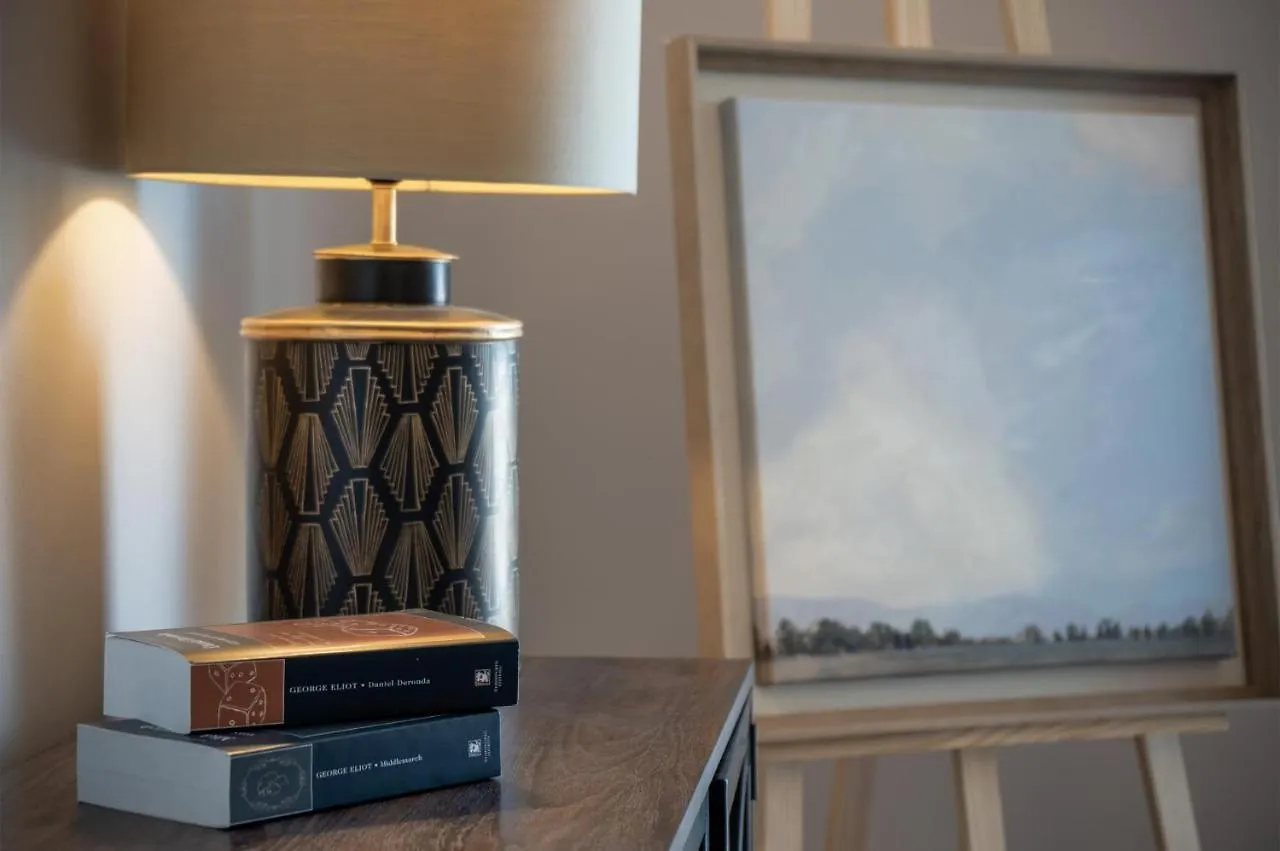 Gwynne House - 6 Bedroom Luxurious - Harbour