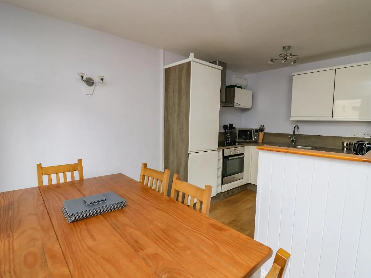 Apartment 1 St Marys Court *