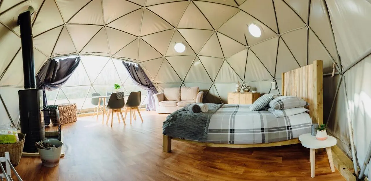 Luxusní stan Beavers Retreat Glamping