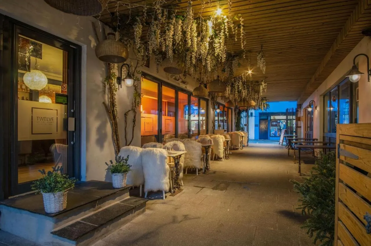 Apartment The Penthouse At The Mews - 2 Bedroom -