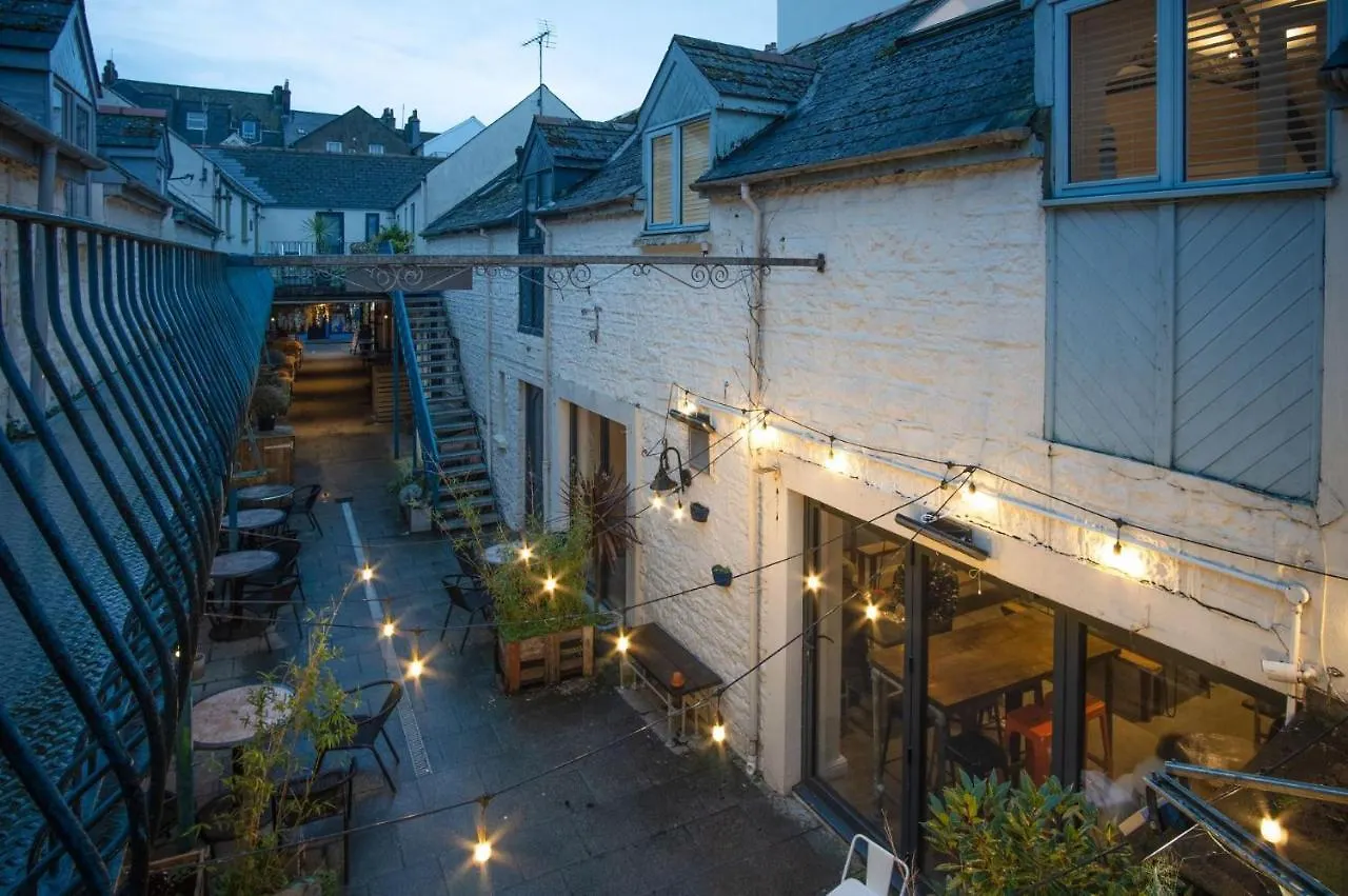 Apartment The Penthouse At The Mews - 2 Bedroom -