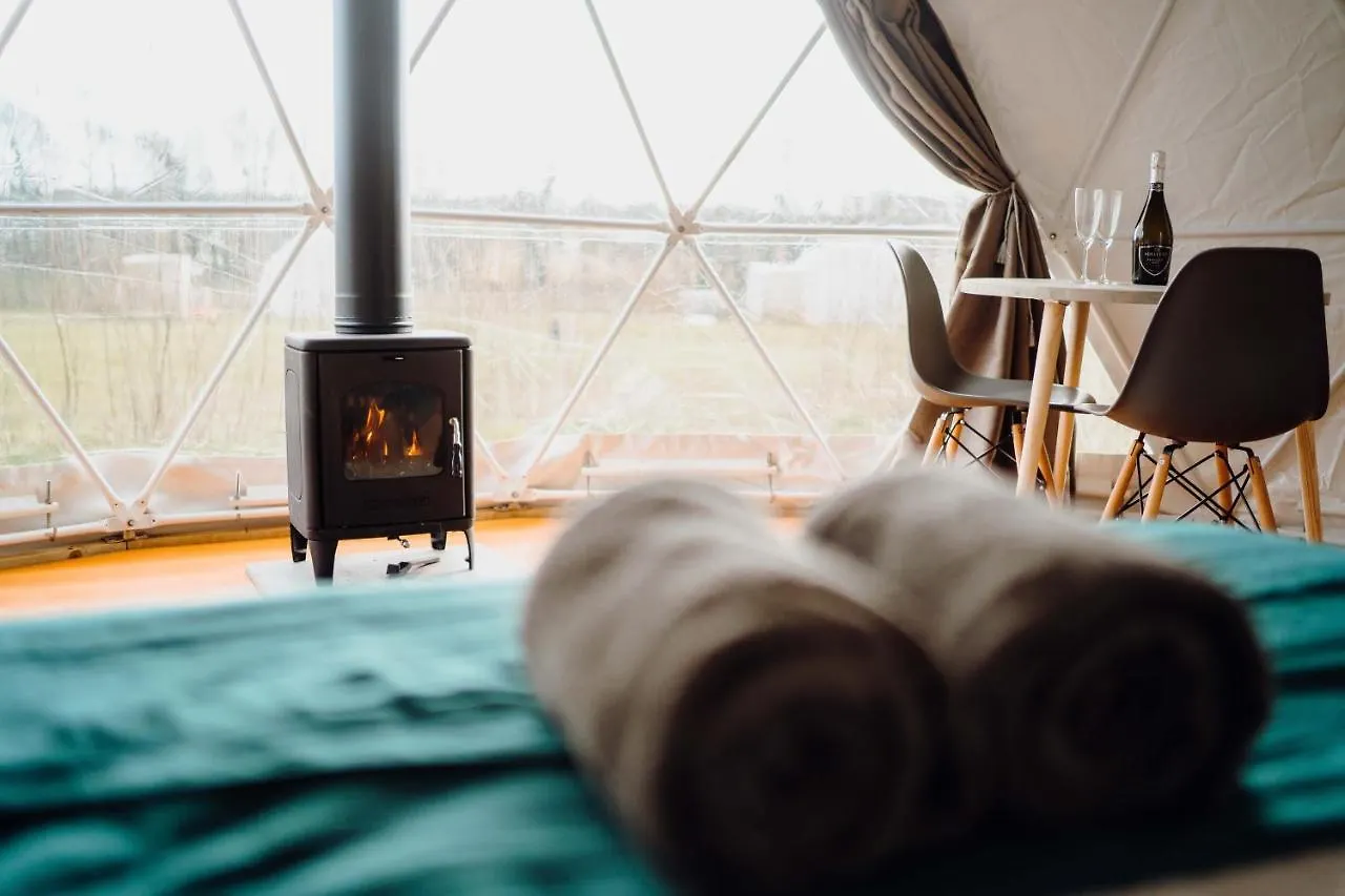 Luxusní stan Beavers Retreat Glamping *
