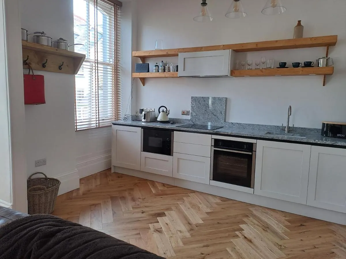 Spinnaker - Self Catering Apartment, דירה