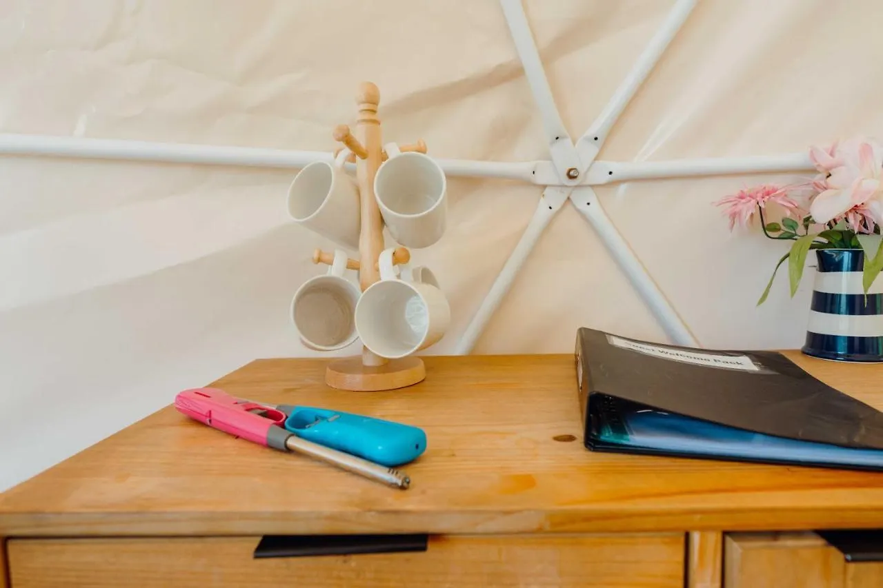 Luxusní stan Beavers Retreat Glamping Tenby