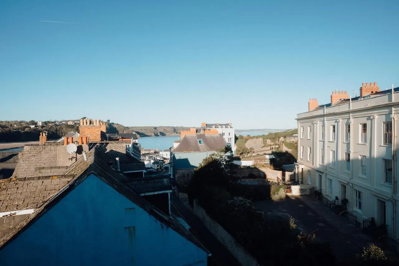 Beautiful 1 Bedroom Close To The Harbour Holiday home