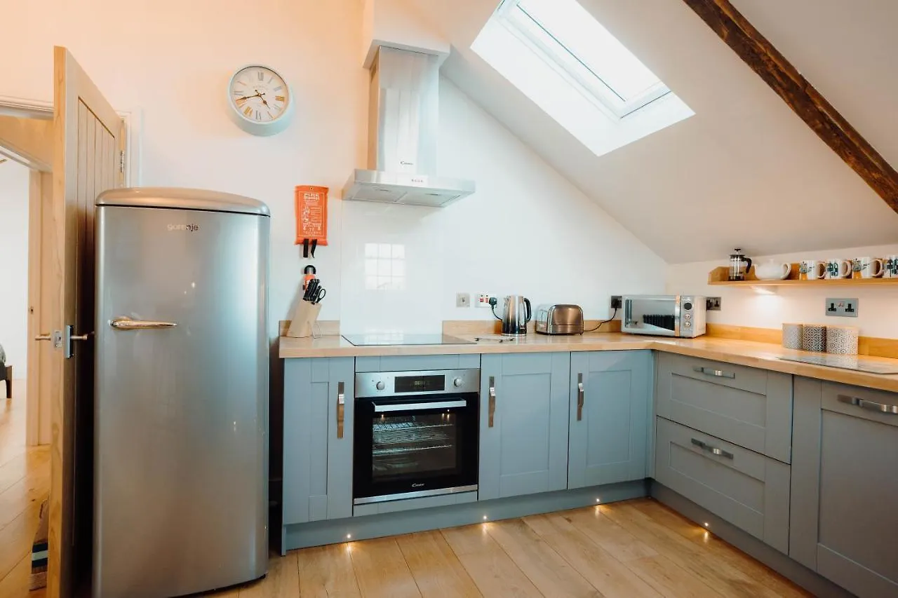 Beautiful 1 Bedroom Close To The Harbour * Tenby