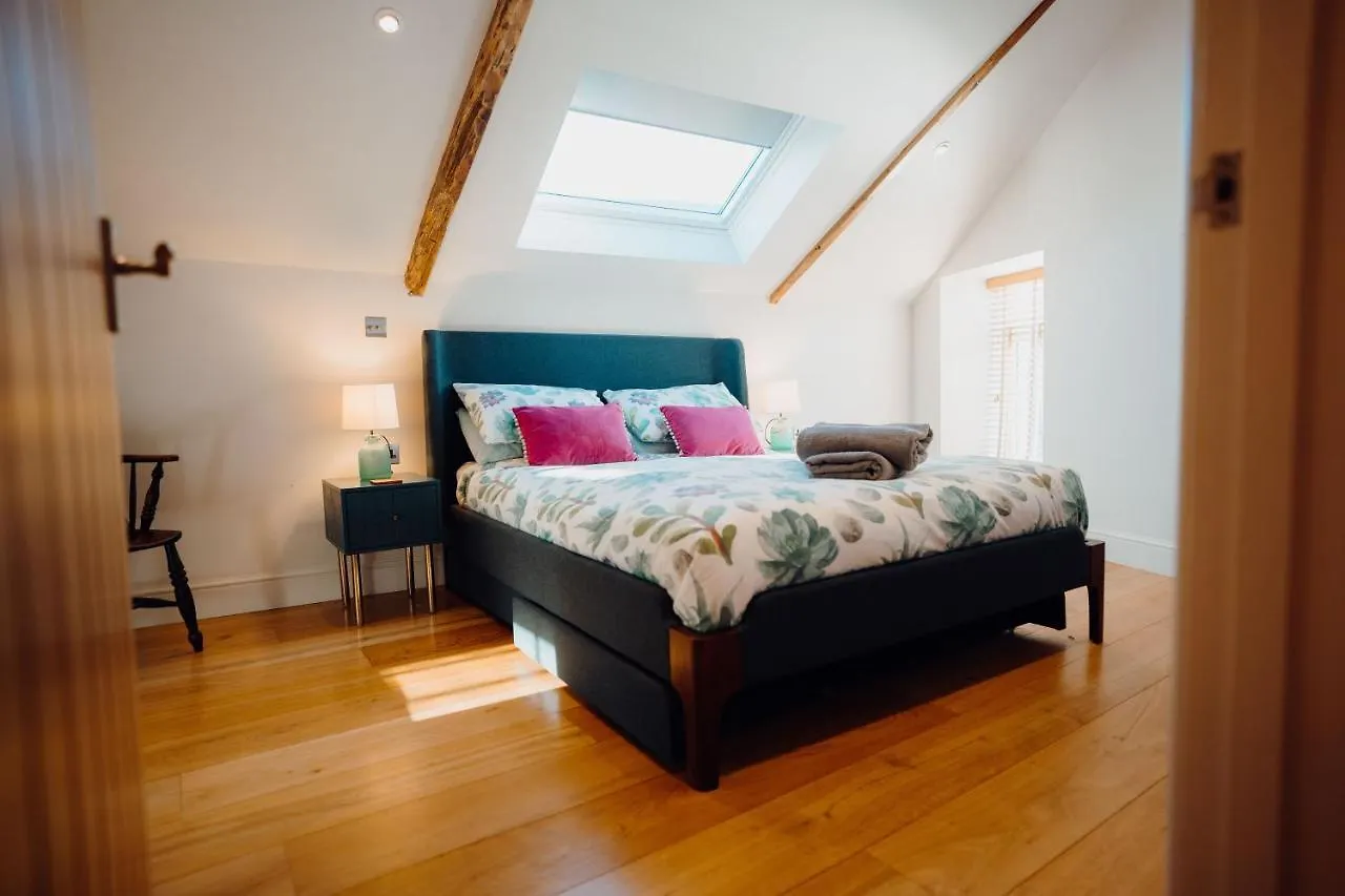 Holiday home Beautiful 1 Bedroom Close To The Harbour *