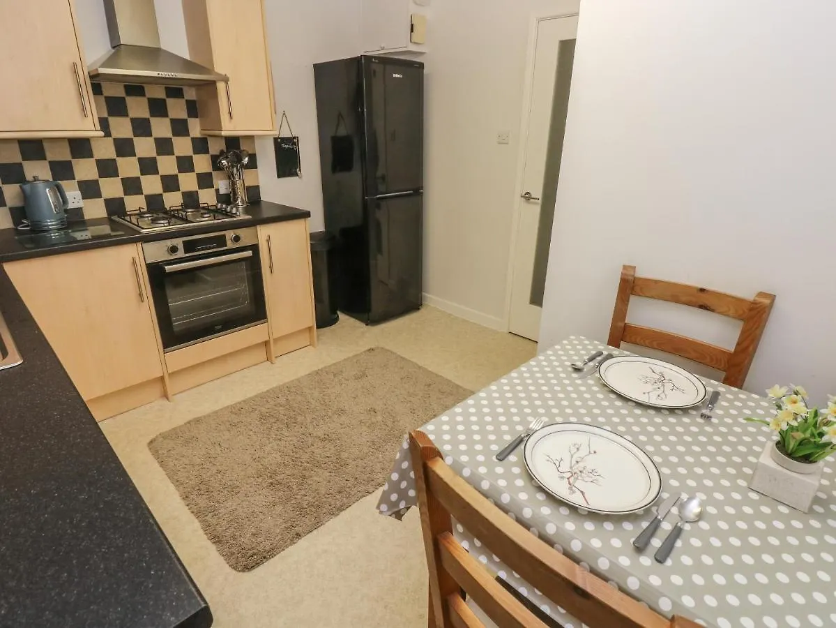 Flat 1 Tenby