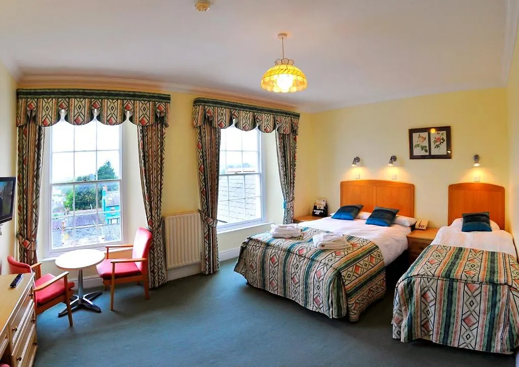 Fourcroft Hotel