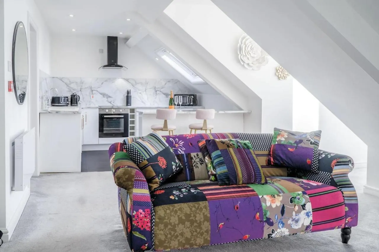 The Penthouse - Luxury 1 Bed - Panorama - Apartmán