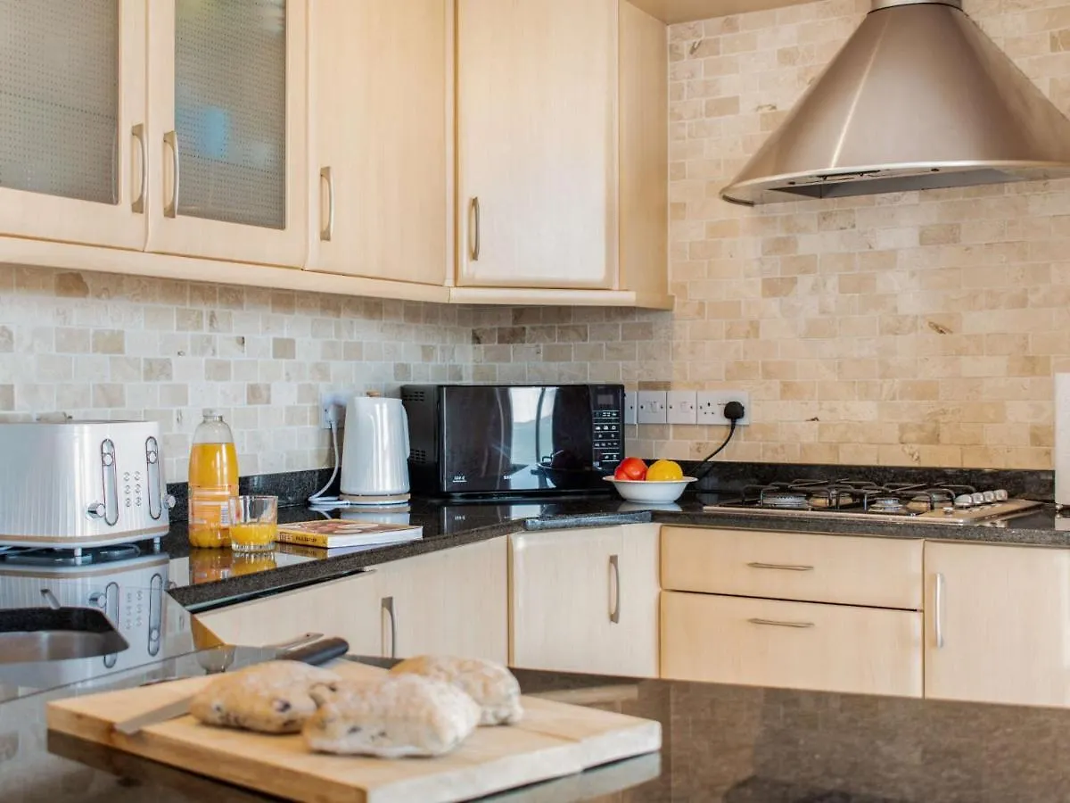 2 Bed In Fb115 Apartamento
