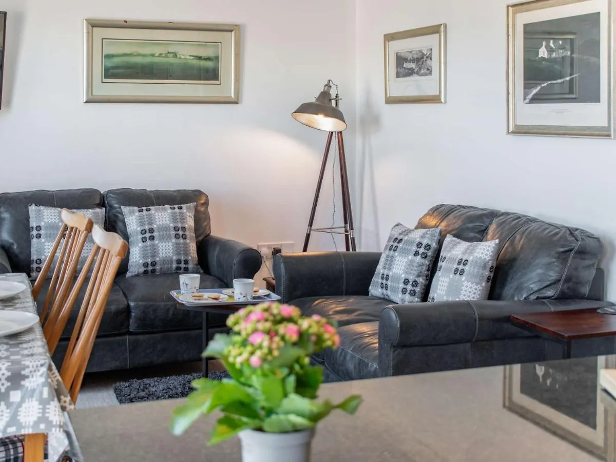 Apartamento 2 Bed In Fb115 *