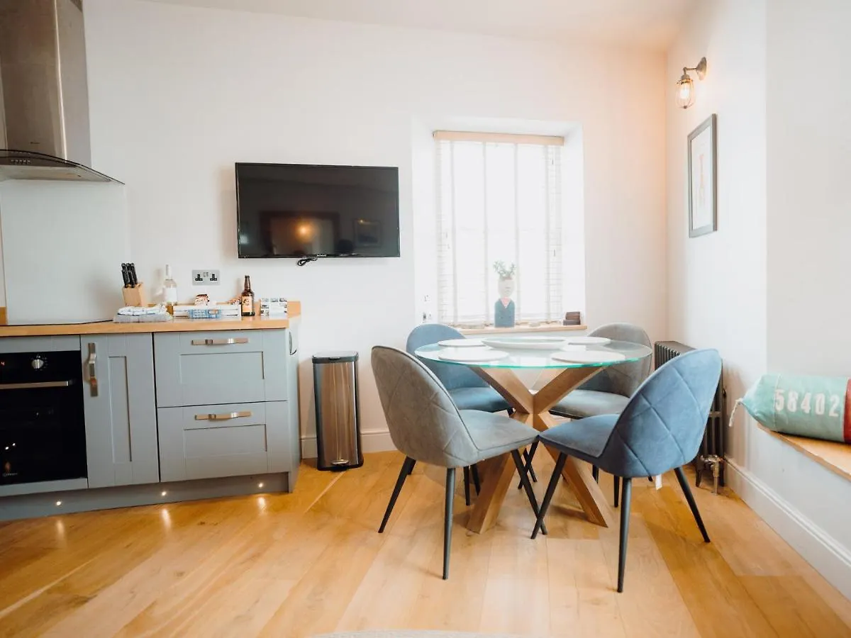 2 Bed In Fb285 تينبي