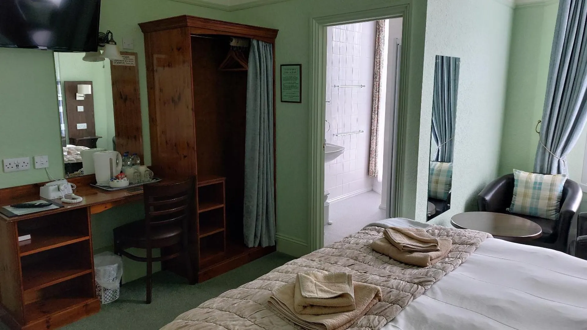 Couette-café Southcliff 4*
