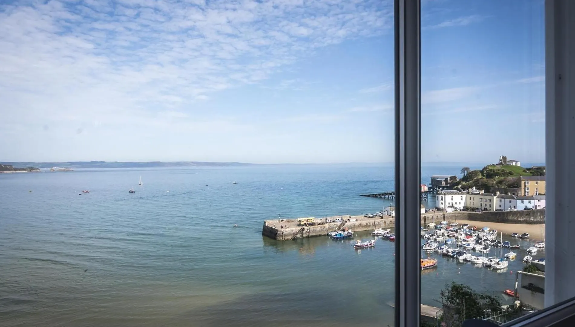 Pieces Of Eight - 2 Bedroom - - * Tenby