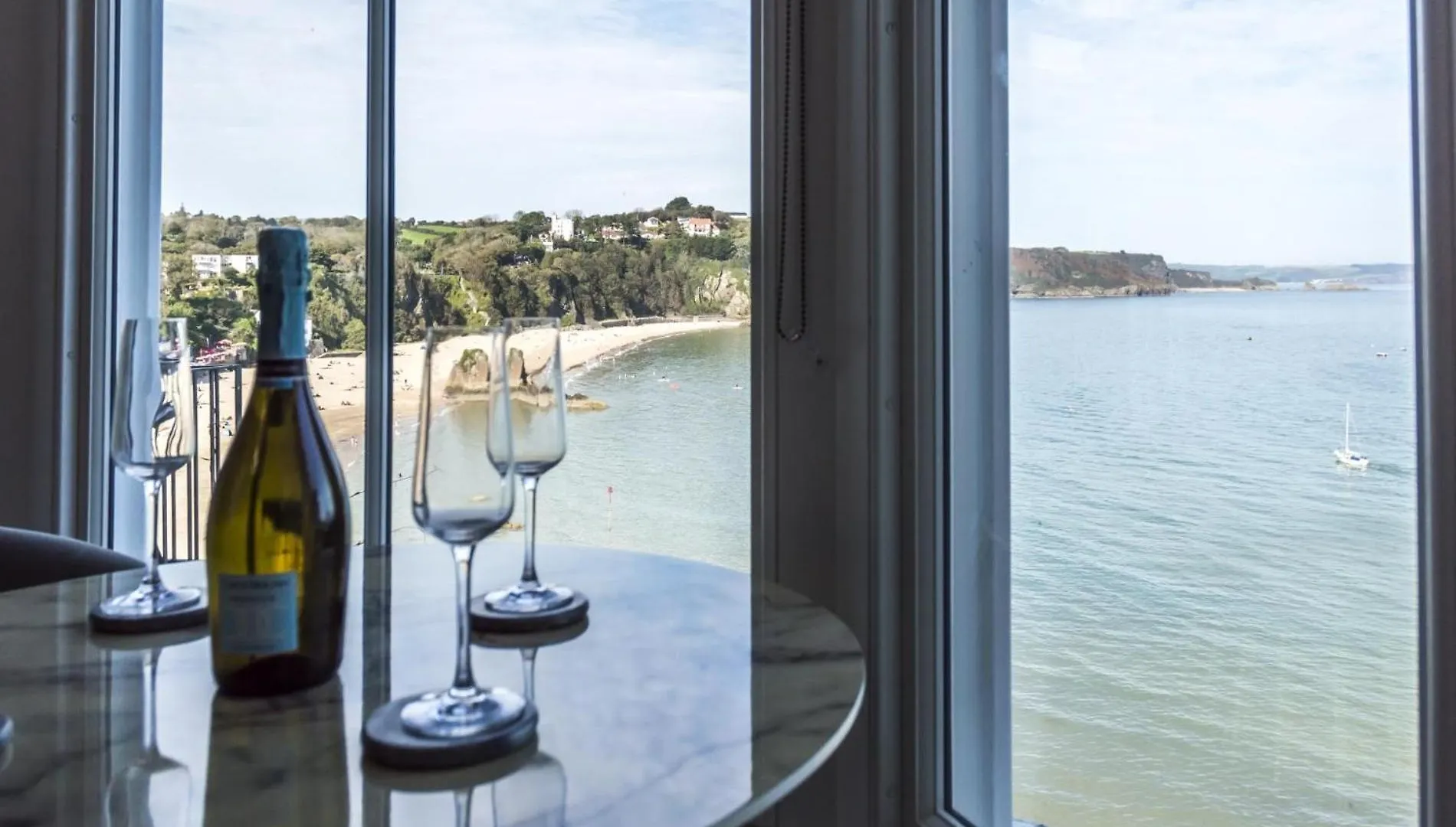 Pieces Of Eight - 2 Bedroom - - Tenby