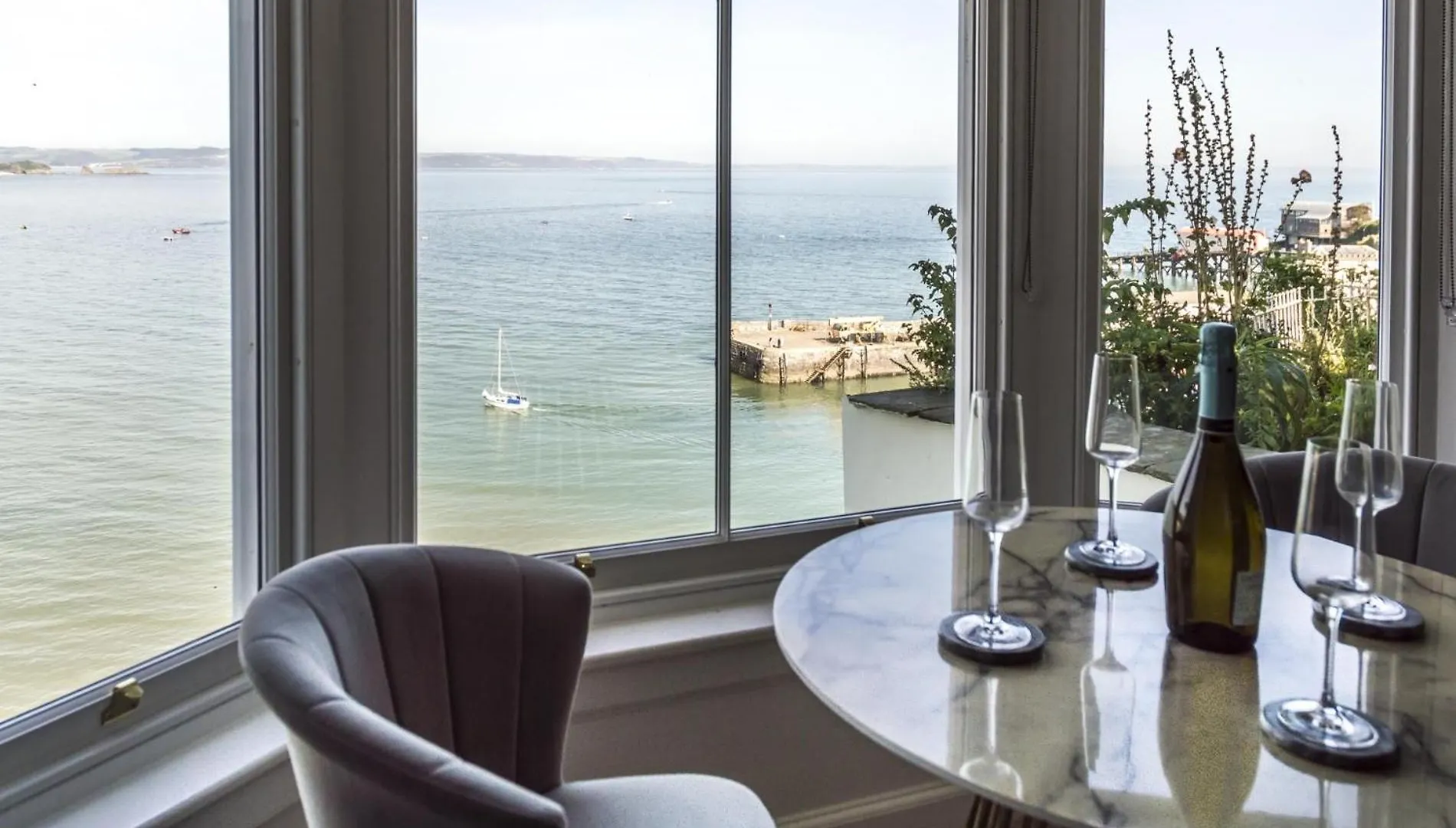 Apartment Pieces Of Eight - 2 Bedroom - - Tenby