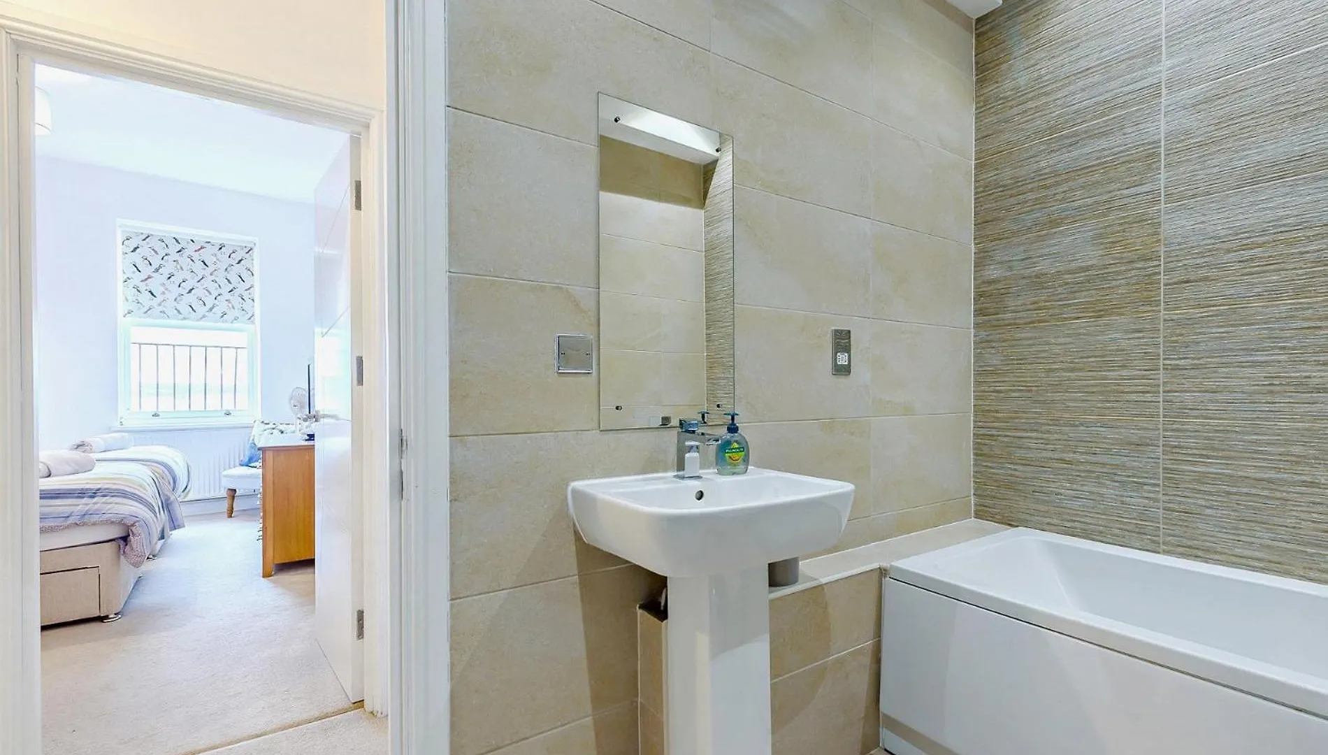 3 Bed In Fb161 Holiday home Tenby