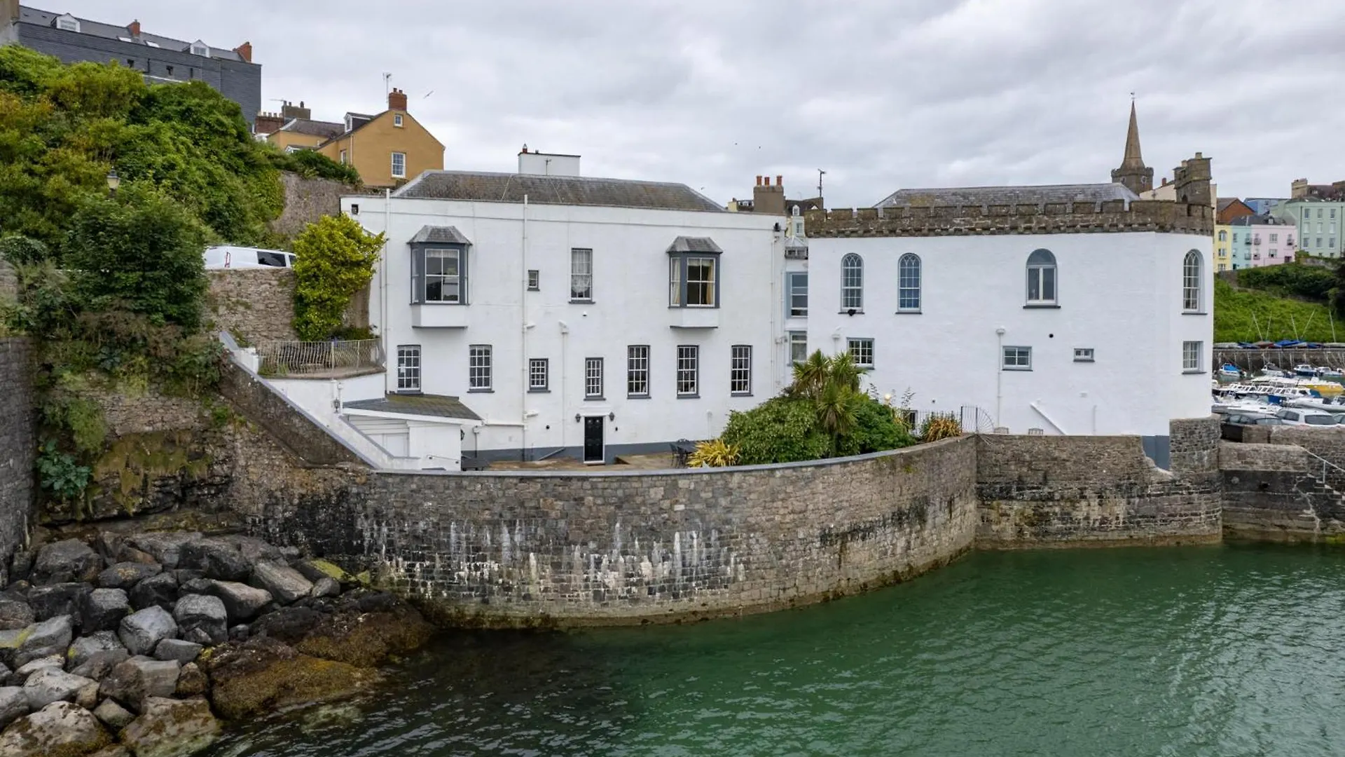 Apartamento Laston Garden - Sea Views Large Terrace Tenby