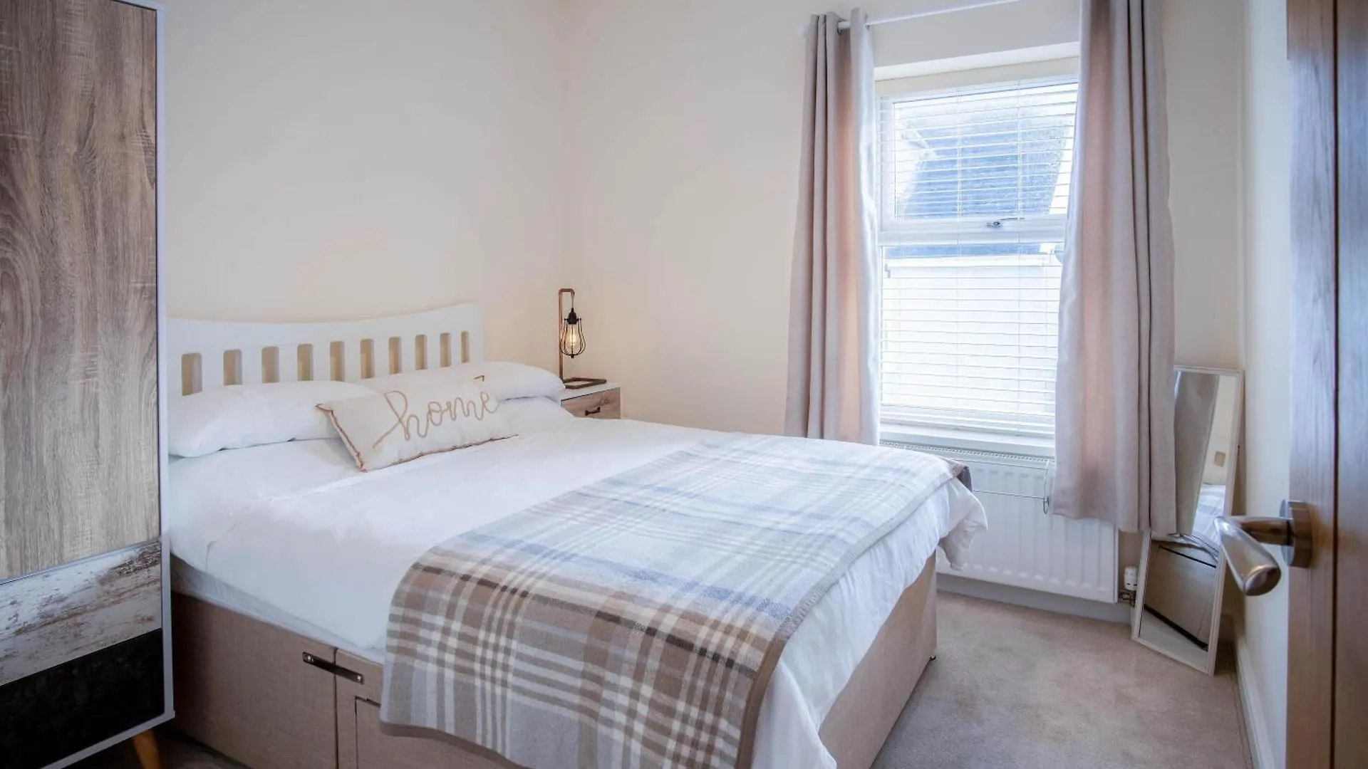 Ty George - 3 Bedroom - Tenby