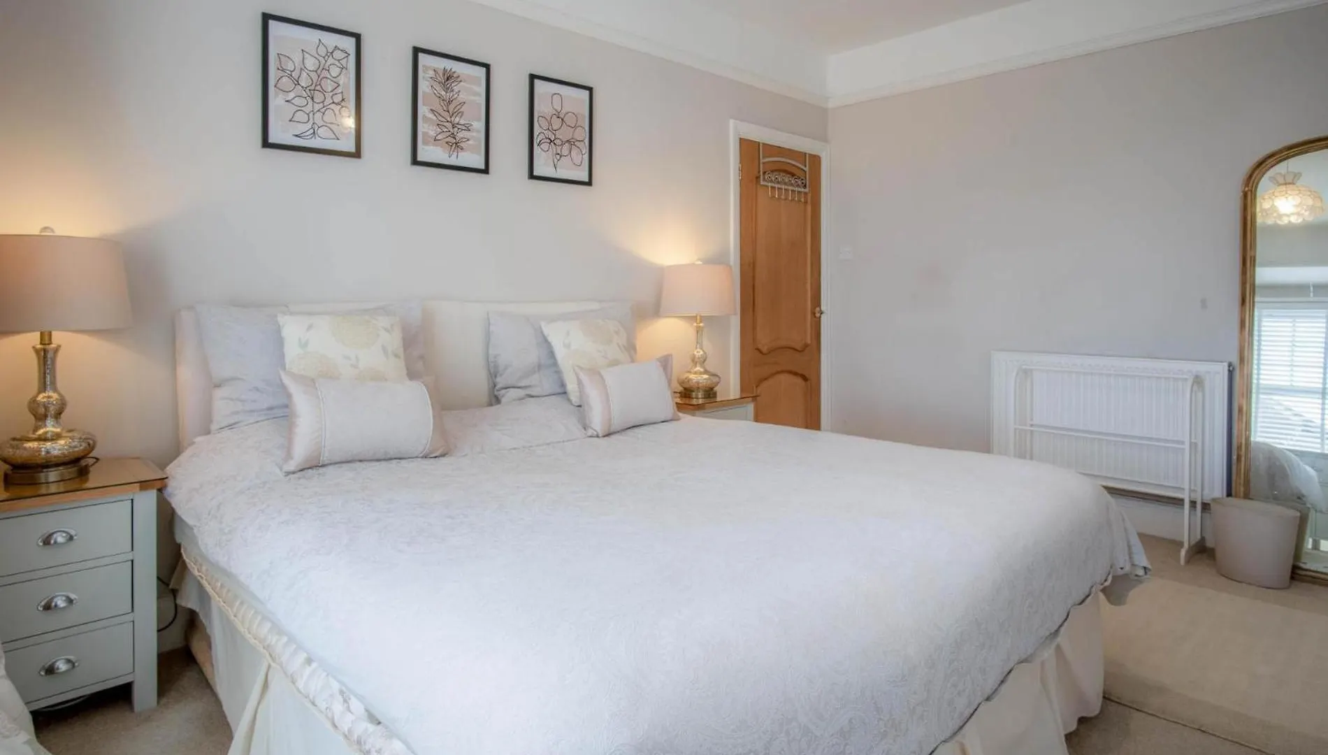 Little Glen - 3 Bedroom - Holiday home *
