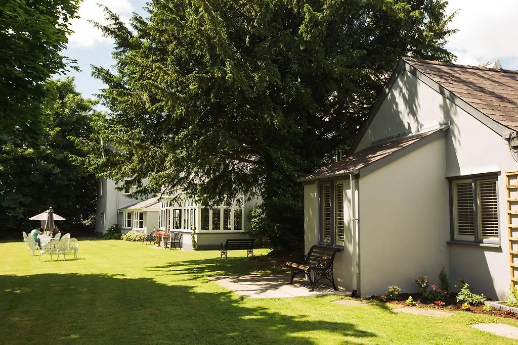 Bed & Breakfast The Broadmead Boutique 4*