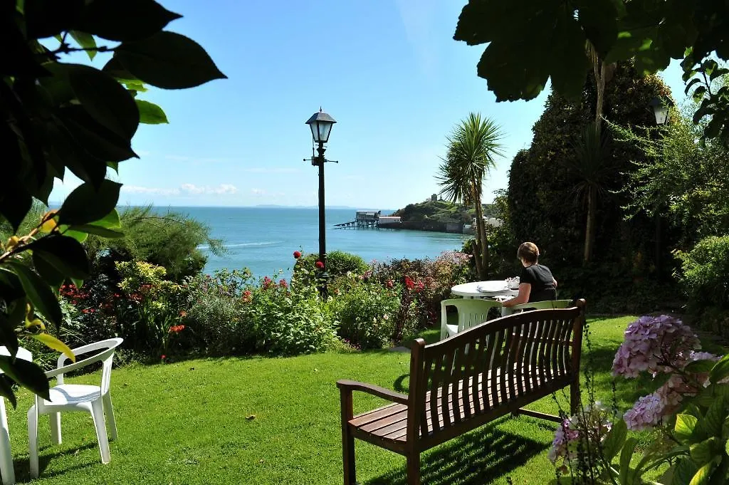 Fourcroft Tenby