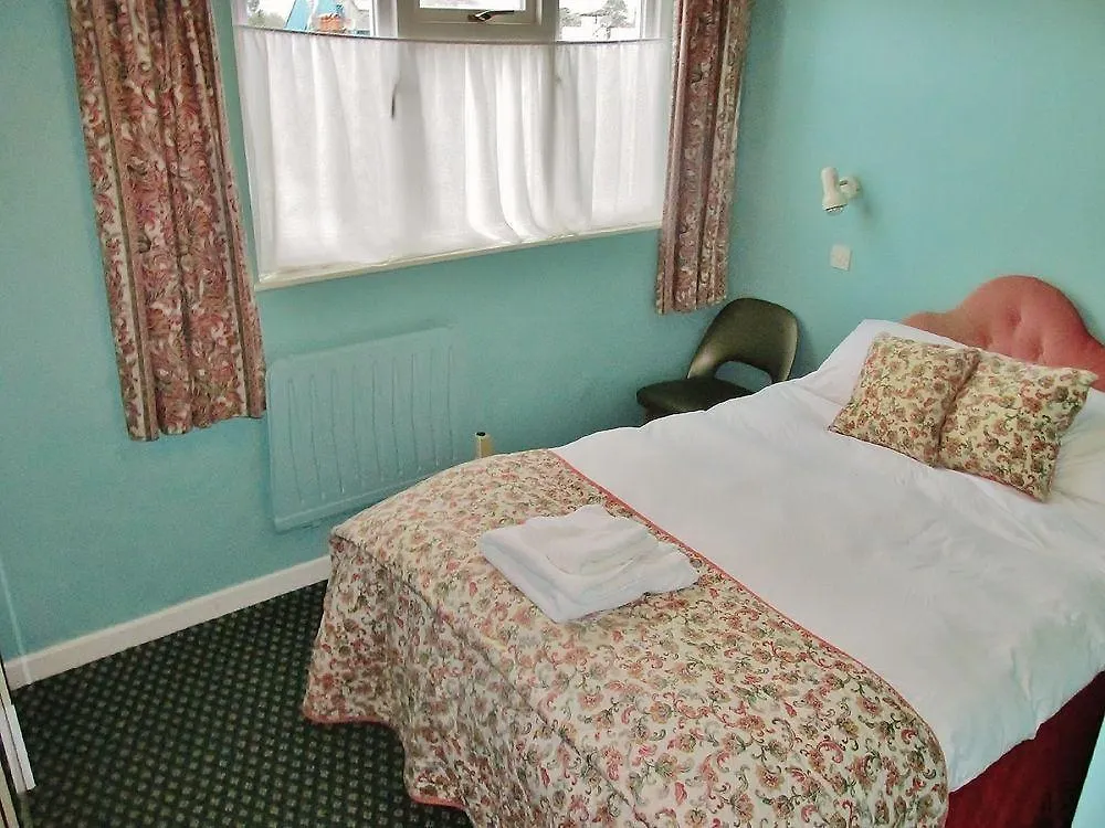 Fourcroft Hotel