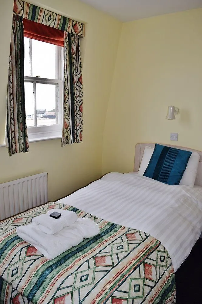 Fourcroft 3* Tenby