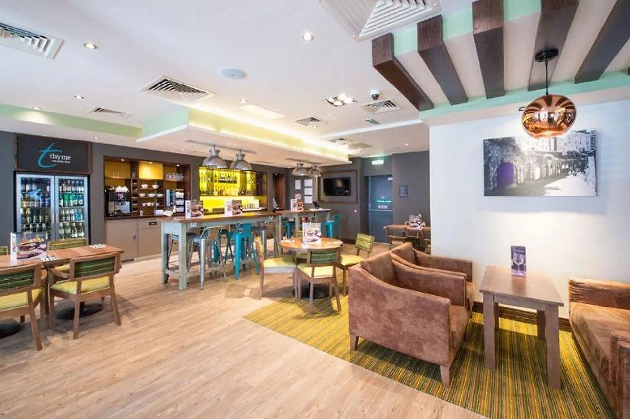 Premier Town Centre 3*