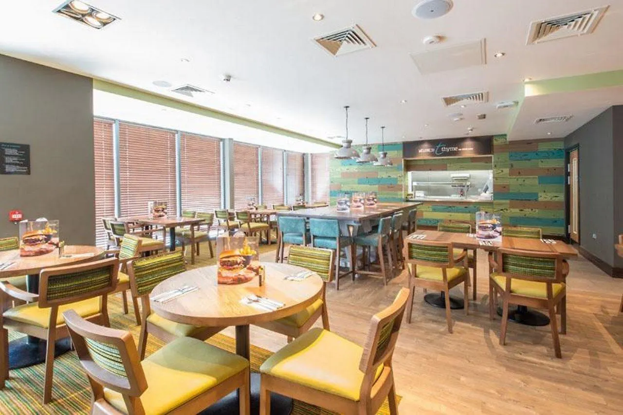 Premier Town Centre Hotel 3*