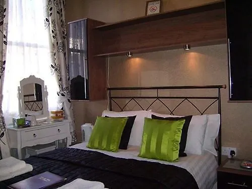 Langdon 4* Tenby