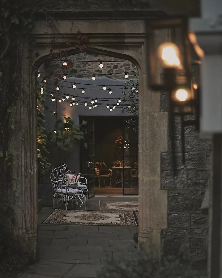 호텔 Abbey And Restaurant