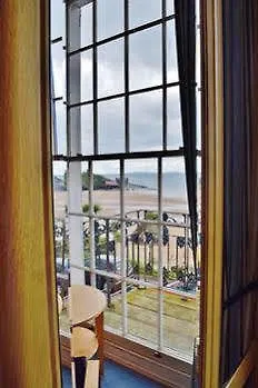 Fourcroft 3* Tenby