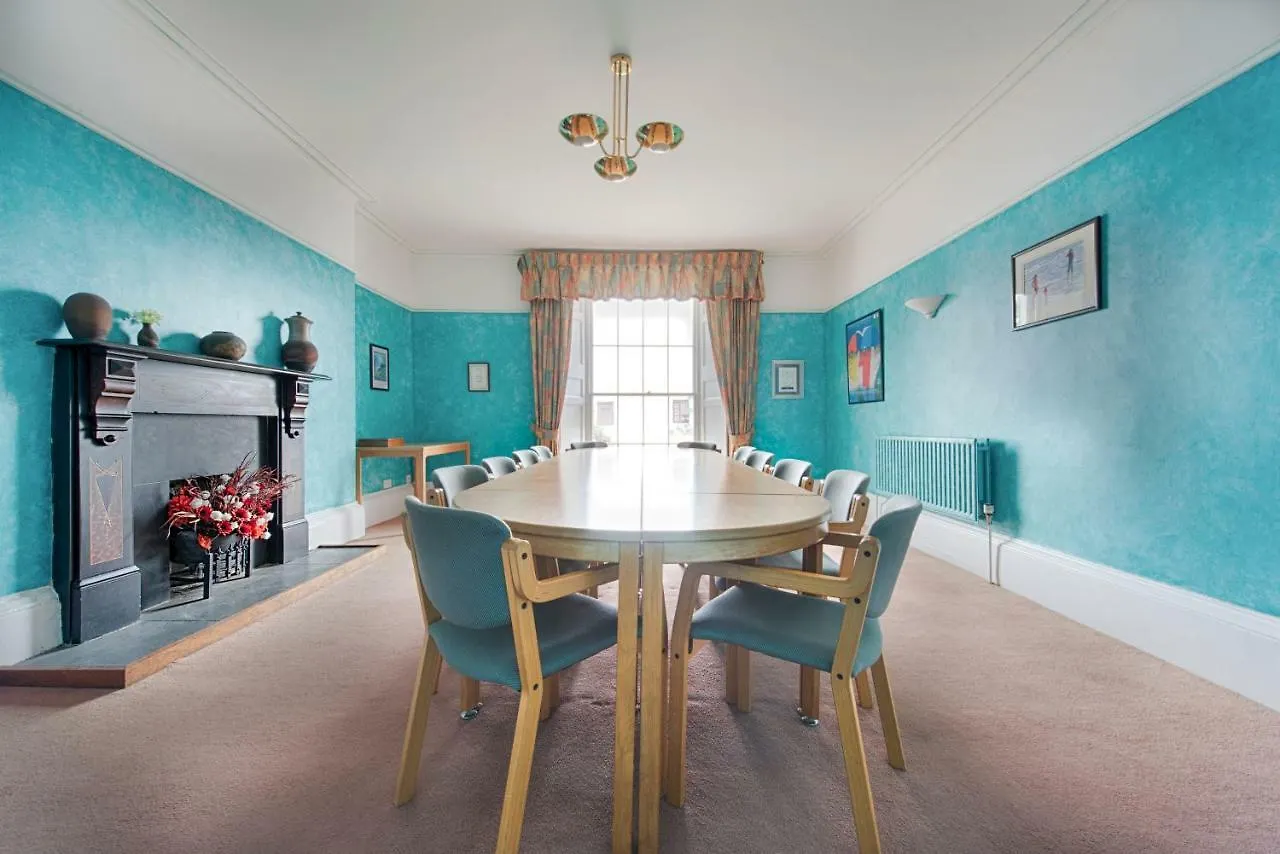 Fourcroft Hotel 3*