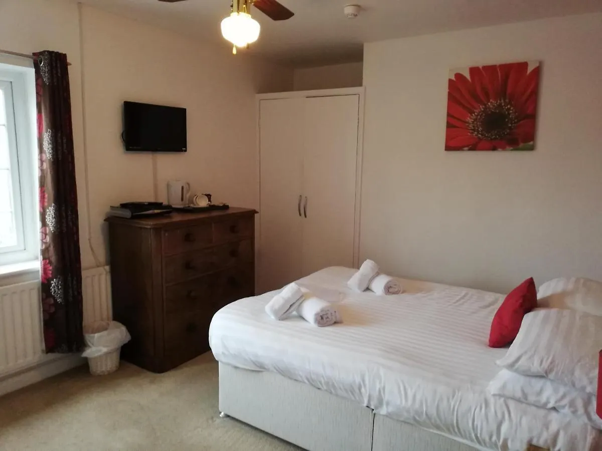 Parsonage Farm 3* Saint Florence